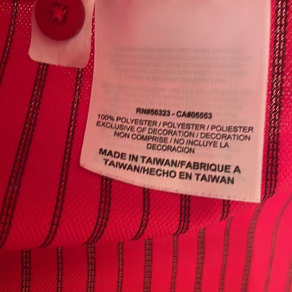 ⭐️SOLD - Men’s Nike Performance Red and Black Stripe Polo - size Large - Picture 6 of 10